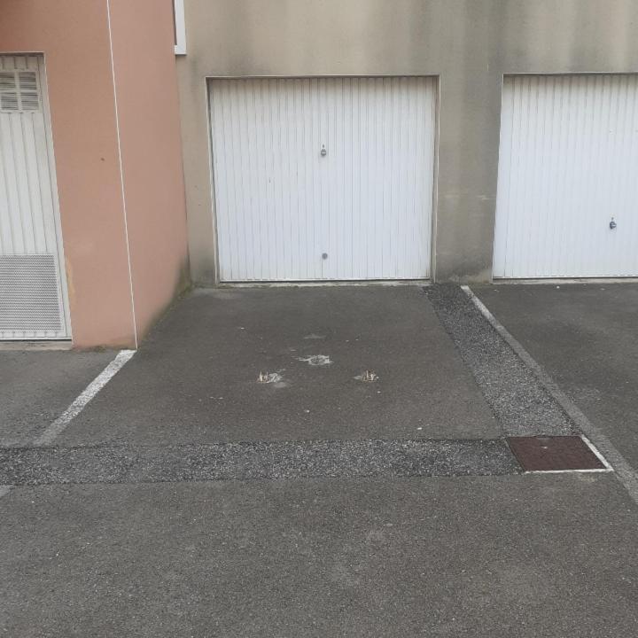 T2 Clim Avec Terrasse Et Place De Parking Privative Balaruc-les-Bains Buitenkant foto